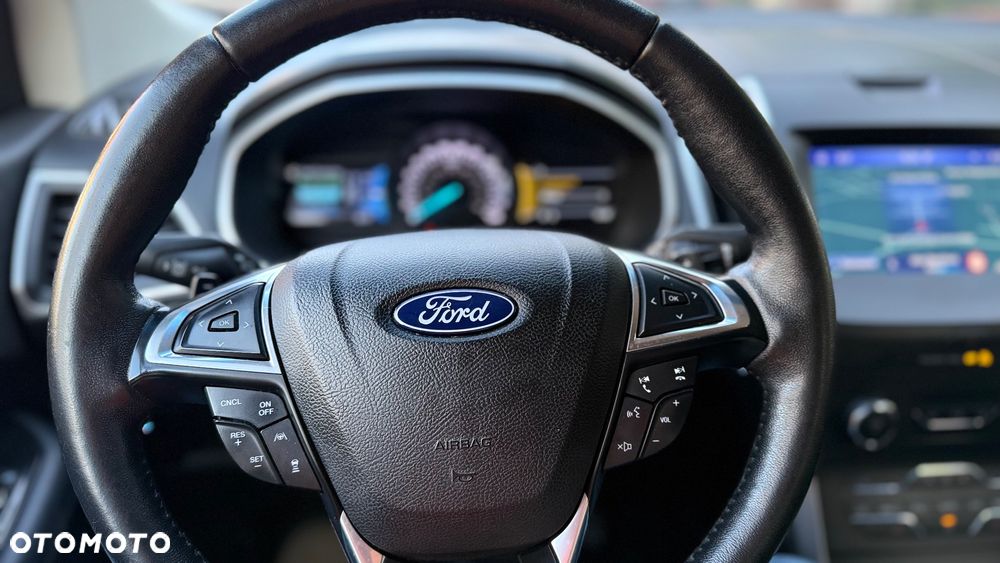 Ford Edge - 10