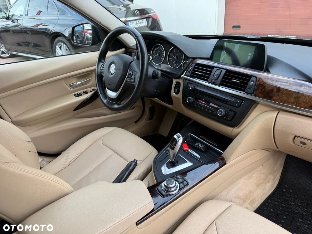 BMW Seria 3 318d Luxury Line - 29