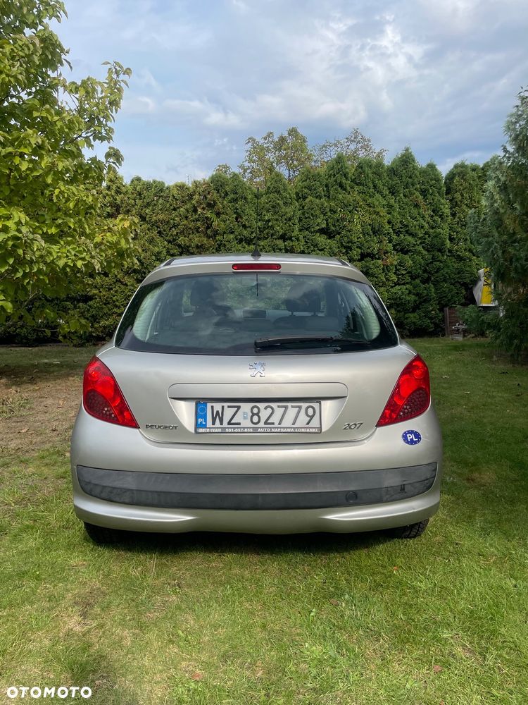 Peugeot 207 1.4 Presence - 6