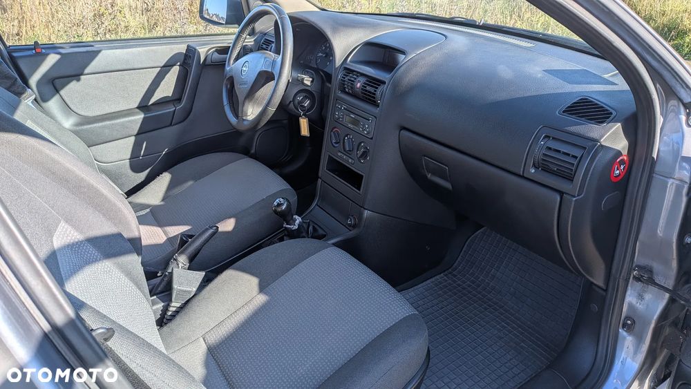 Opel Astra 1.4 Enjoy - 10