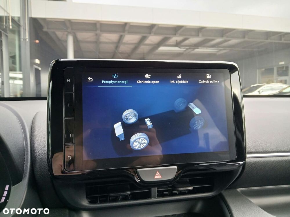 Toyota Yaris Hybrid 1.5 Style - 19