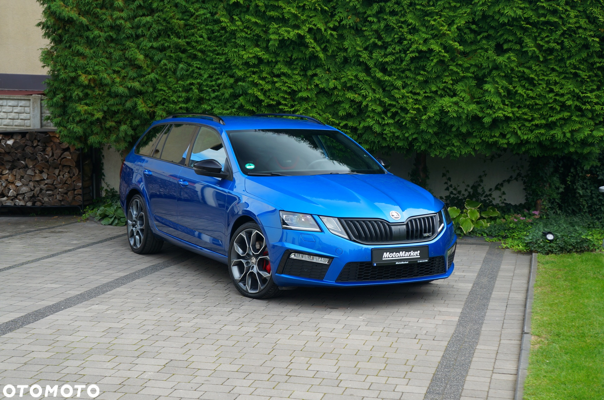 Skoda Octavia Combi 2.0 TDI DSG RS - 4