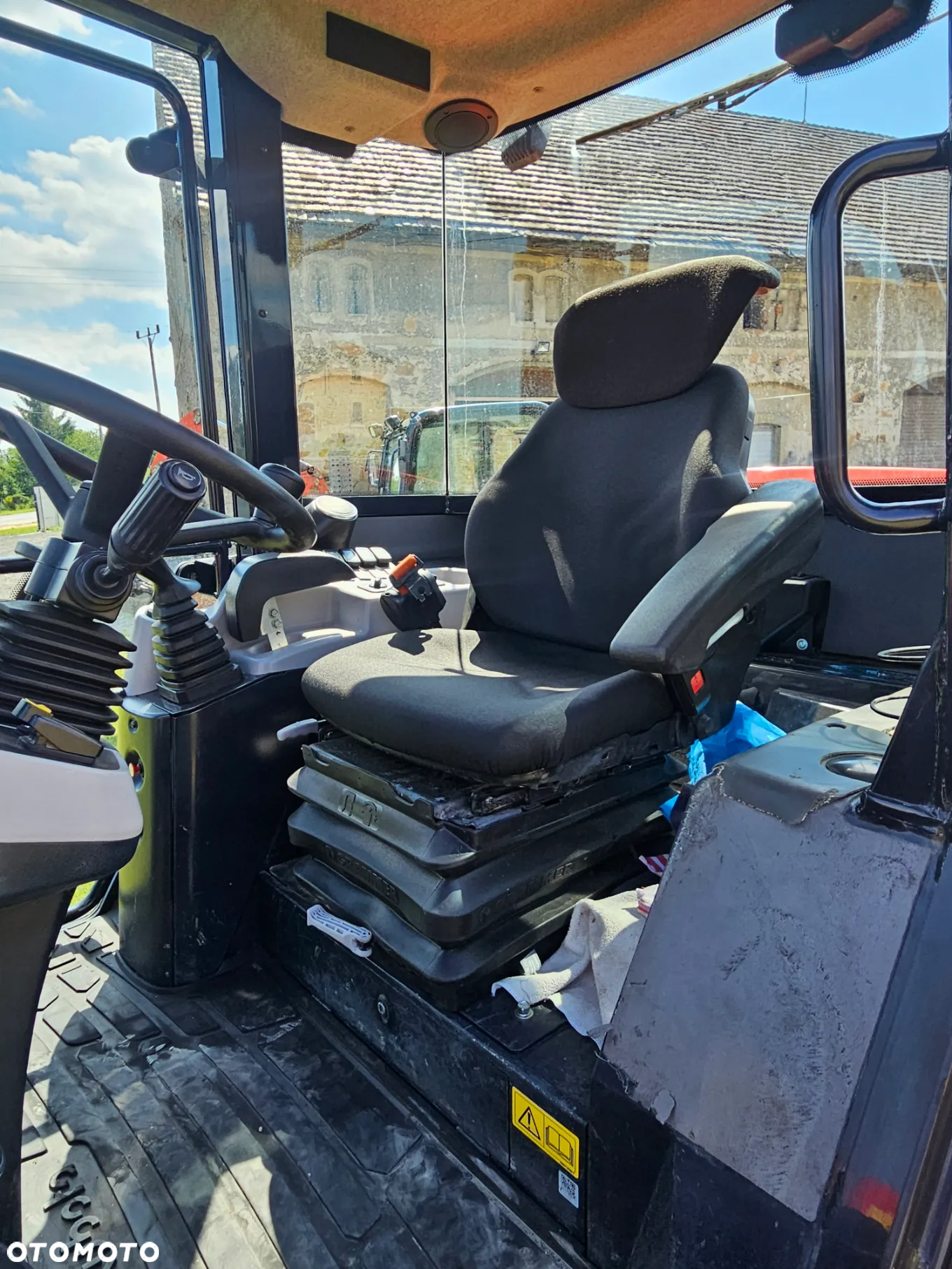 Kubota R070 R065 R060 - 10