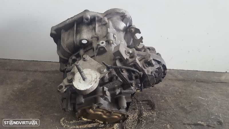 CAIXA VELOCIDADES FIAT STILO 2001 - 3