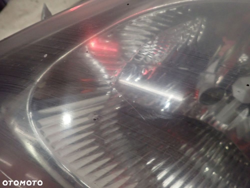 LAMPA LEWA PRZEDNIA RENAULT TRAFIC II - 2