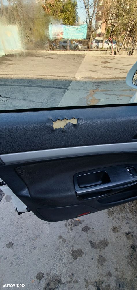 Skoda Octavia 1.6 TDI DPF Ambiente - 22