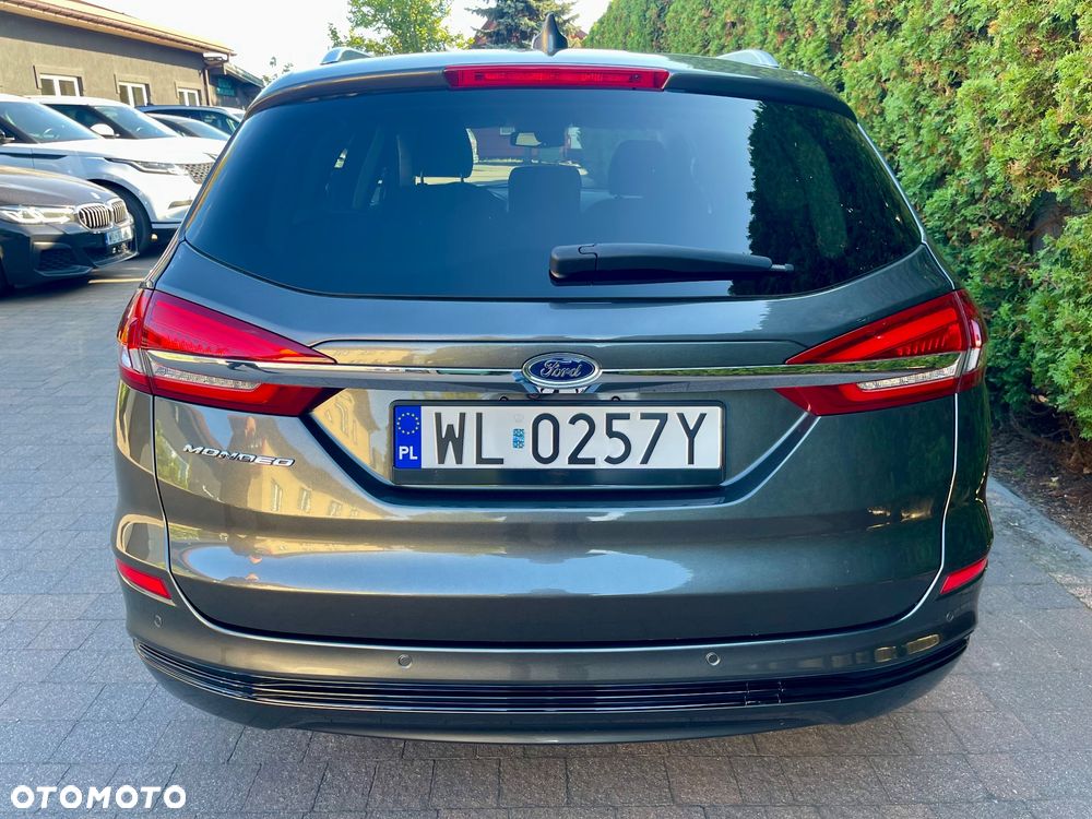 Ford Mondeo 2.0 Hybrid Titanium - 6