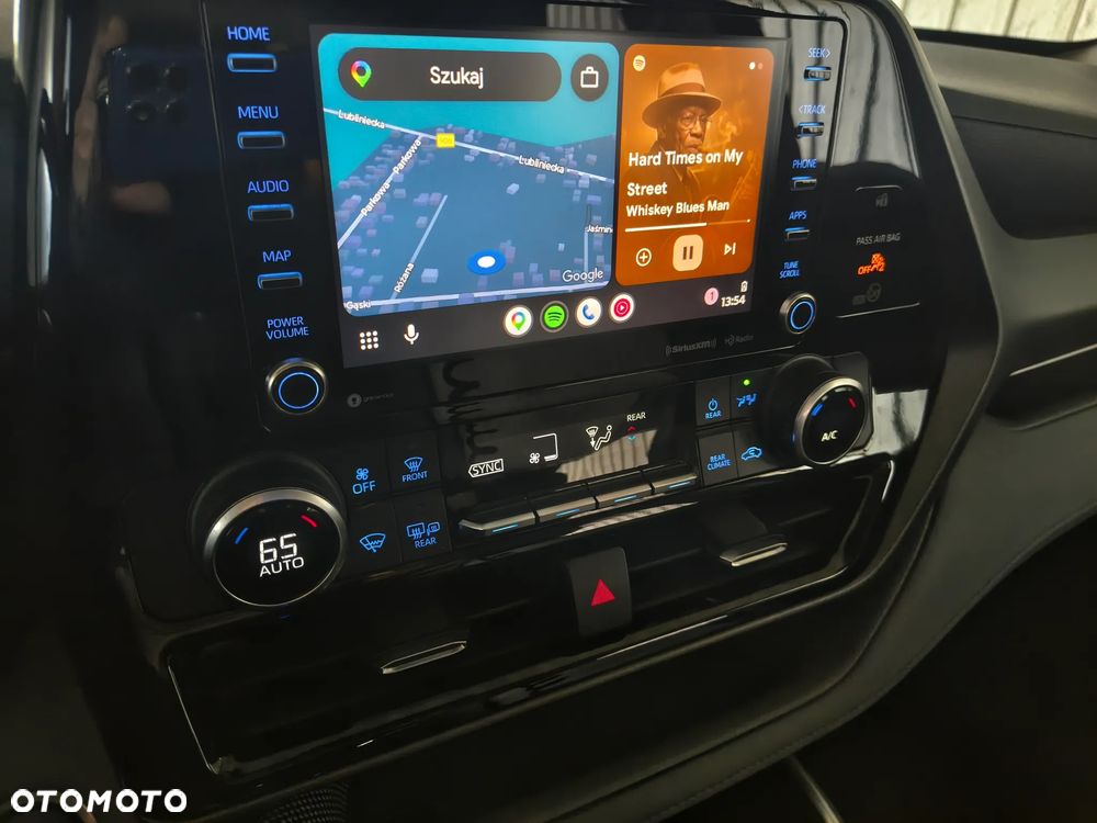 Toyota Highlander - 12