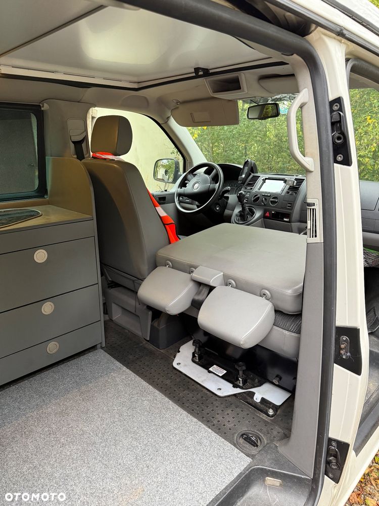 Volkswagen Caravelle L1 Comfortline - 11