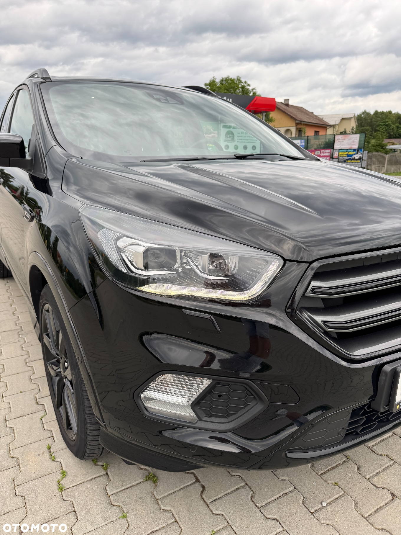 Ford Kuga - 16