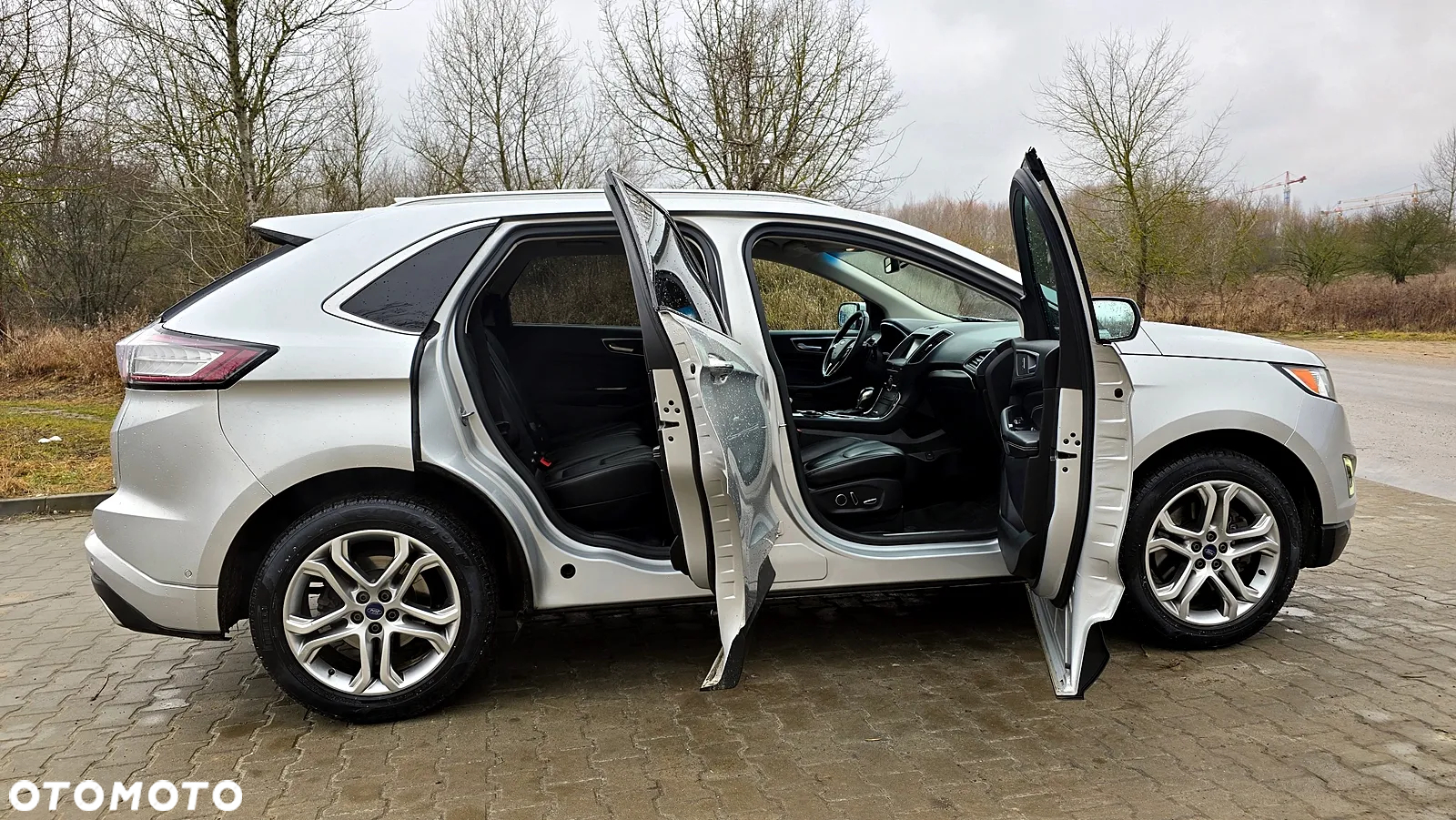 Ford Edge - 13