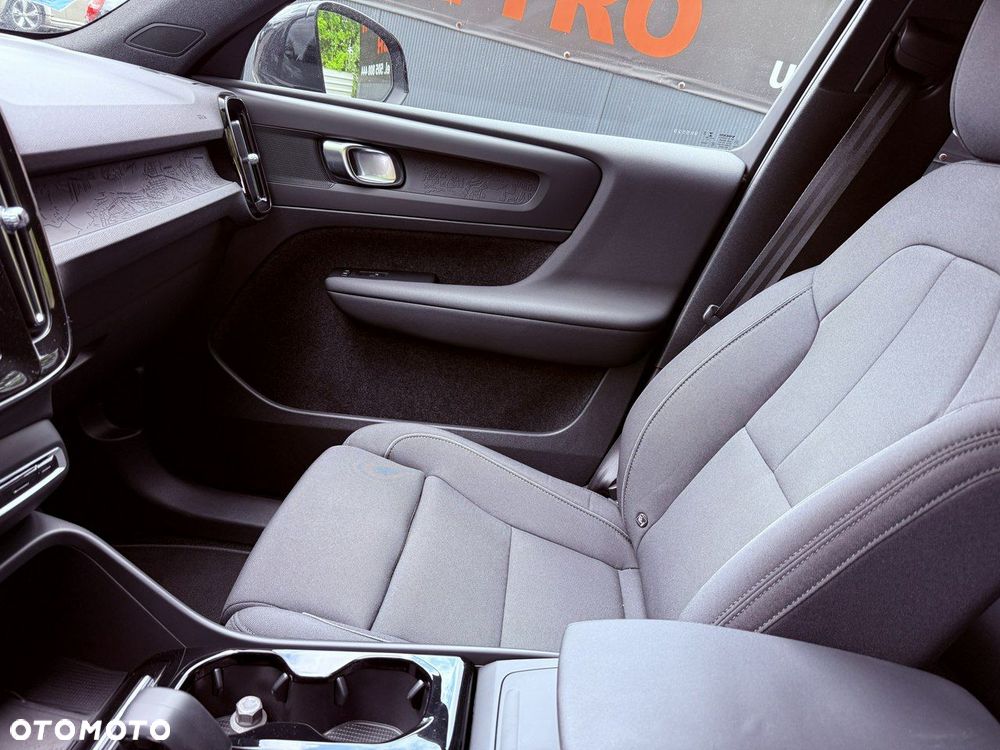Volvo XC 40 - 29
