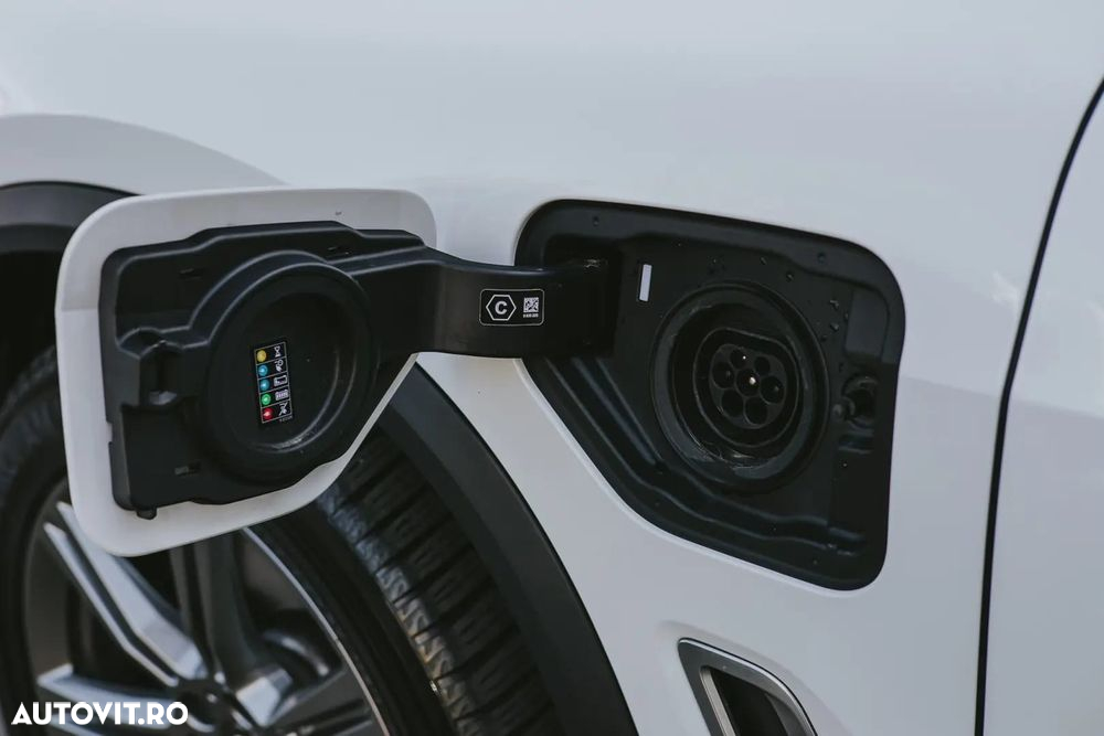 BMW X5 xDrive45e AT PHEV - 19