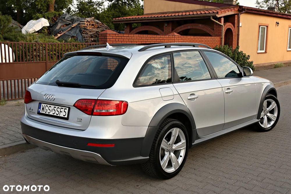 Audi A4 Allroad 2.0 TDI Quattro - 11