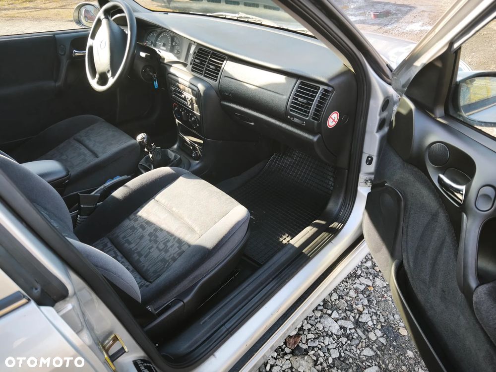 Opel Vectra 1.8 CD Exklusiv - 7