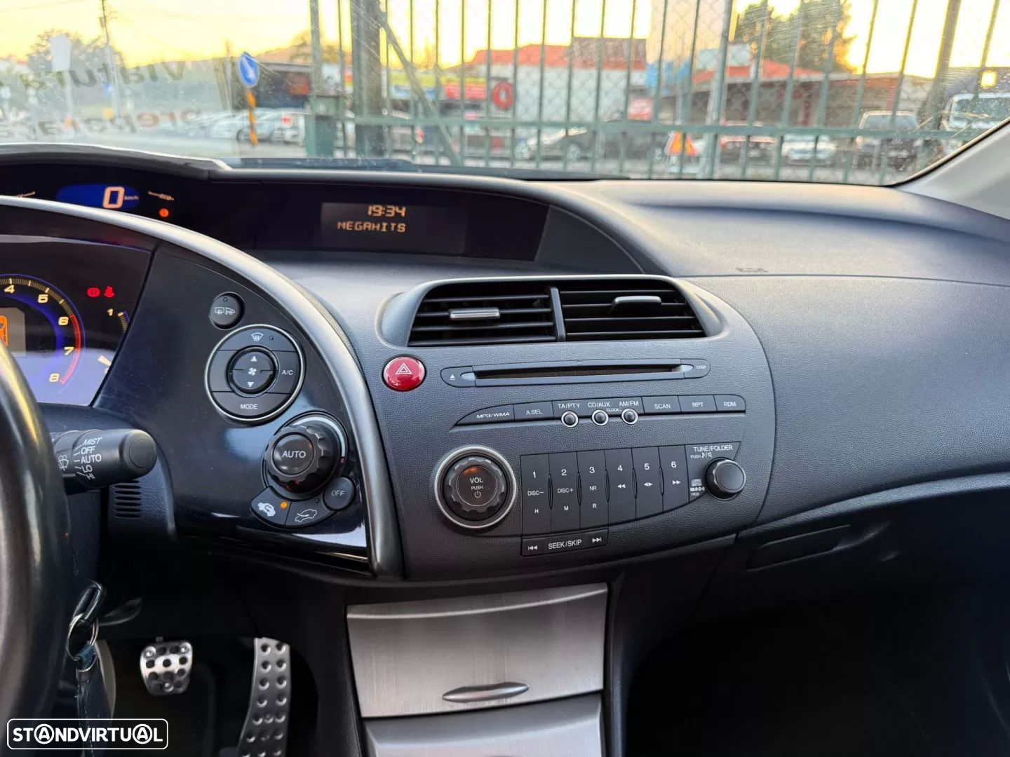 Honda Civic - 12