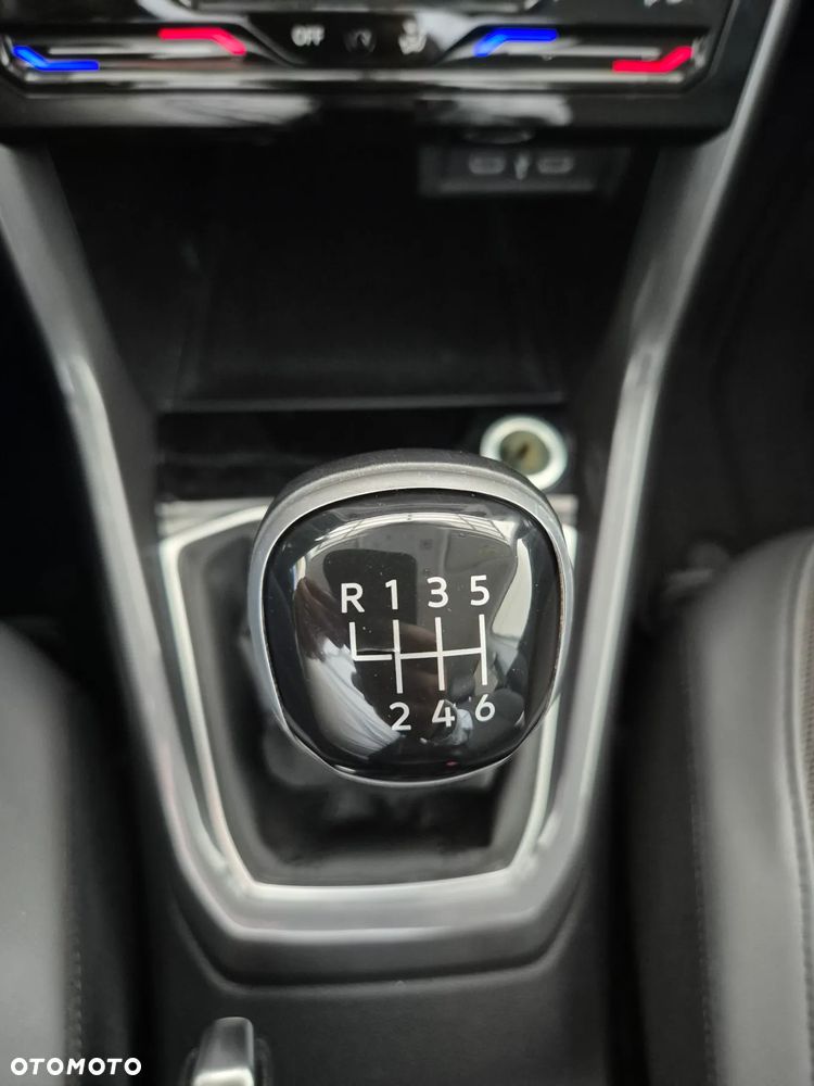 Volkswagen T-Cross 1.0 TSI Style - 21