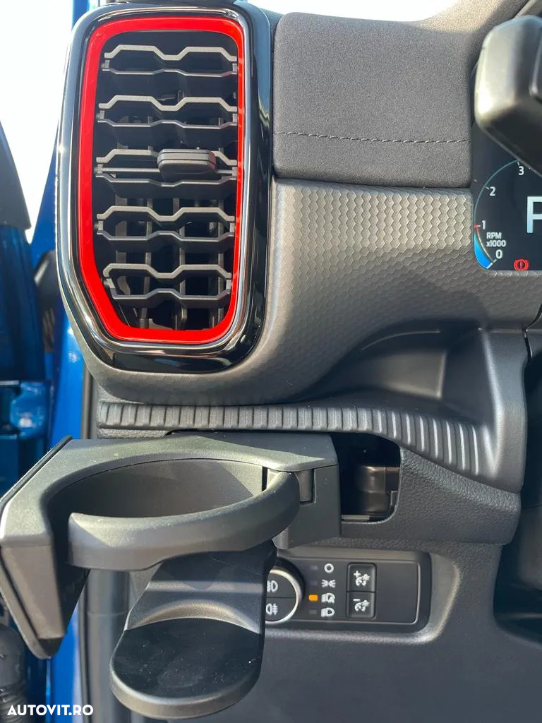 Ford Raptor - 14