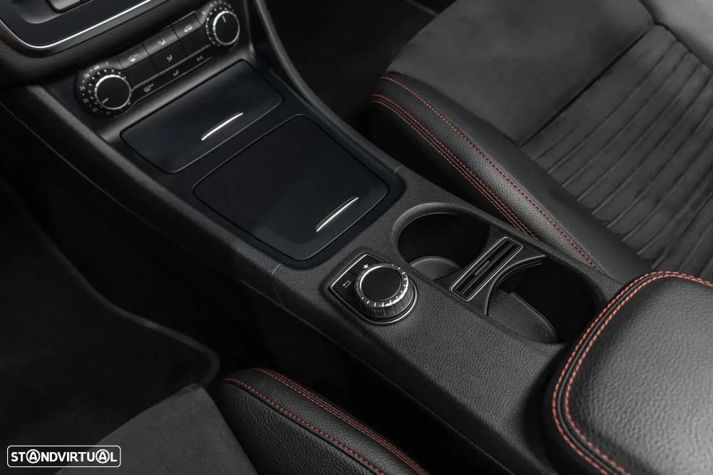 Mercedes-Benz GLA 180 AMG Line Aut. - 18