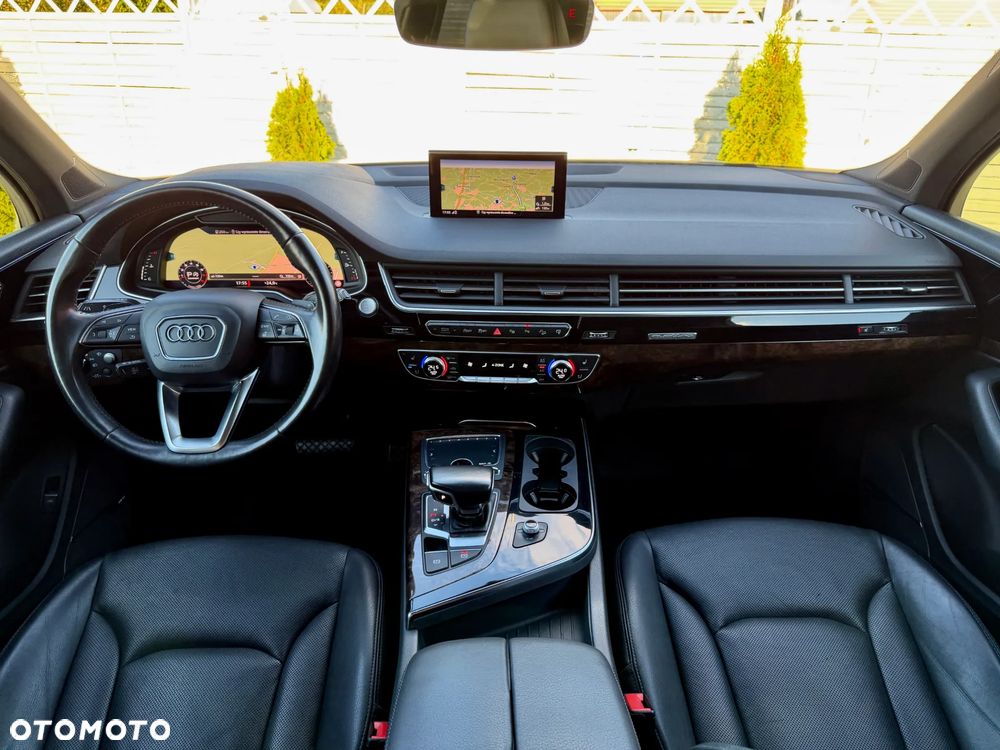Audi Q7 55 TFSI quattro tiptronic - 9