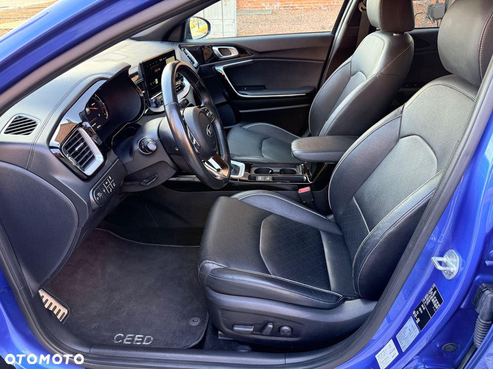 Kia XCeed 1.6 T-GDI GT-Line DCT - 24