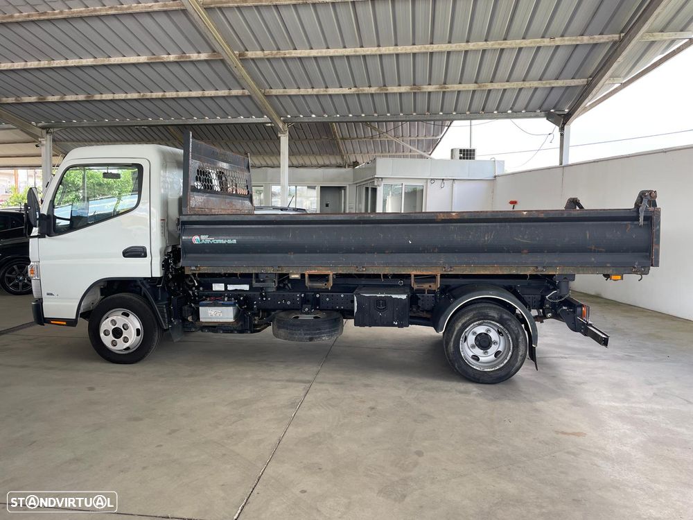 Mitsubishi Fuso Canter 3.0 D-ID c/Caixa Tribasculante - 2