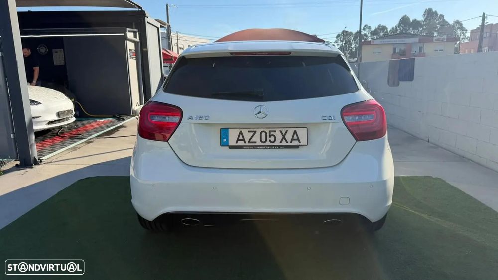 Mercedes-Benz A 180 d Urban - 7