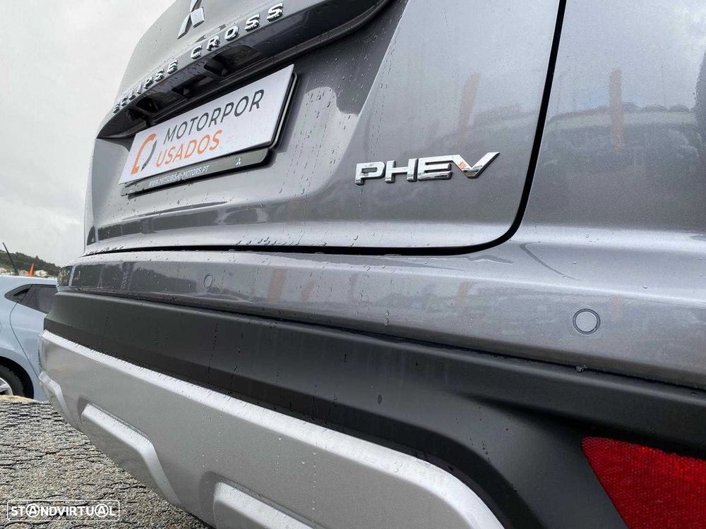 Mitsubishi Eclipse Cross 2.4 PHEV Black Edition - 20