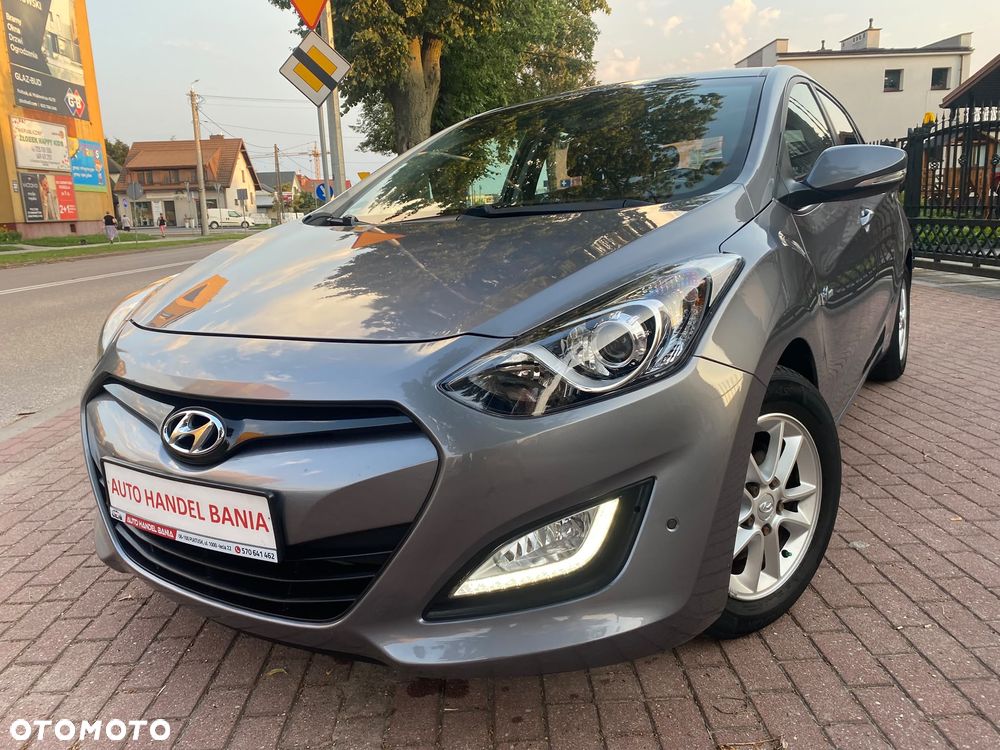 Hyundai i30 blue 1.6 GDI Style - 2
