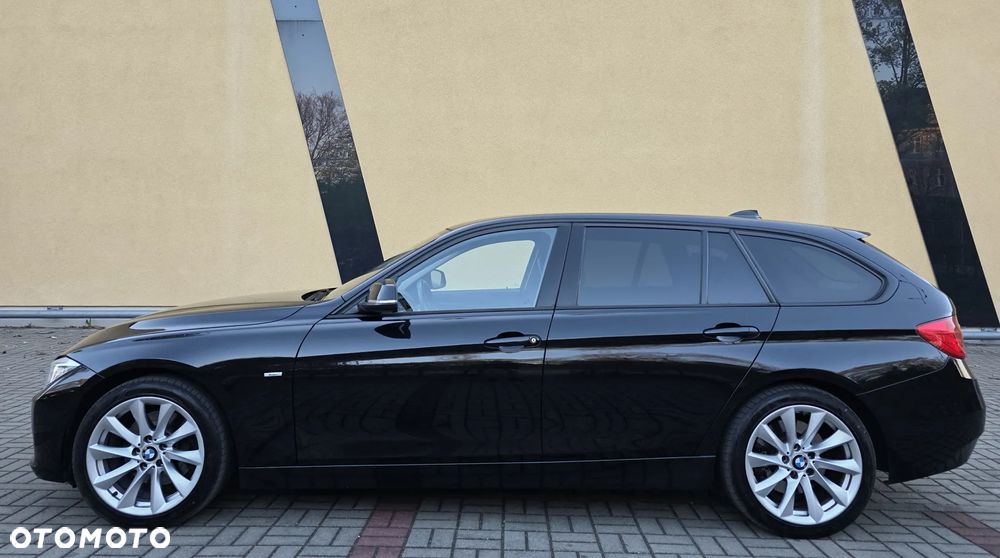 BMW Seria 3 330d Sport-Aut Blue Performance Modern Line - 8