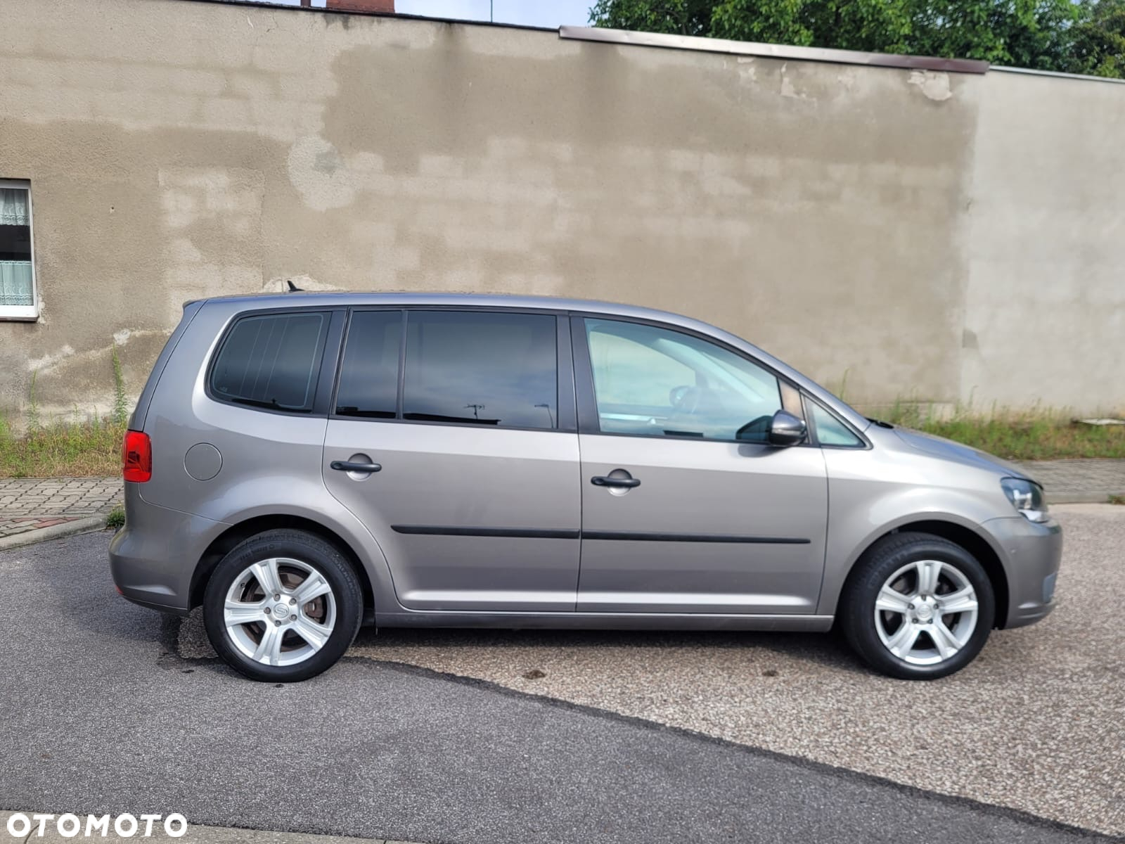 Volkswagen Touran 1.2 TSI BlueMot Comfortline - 6