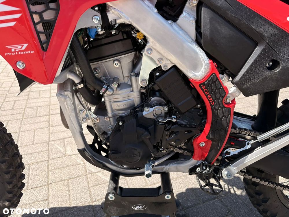 Honda CRF - 9
