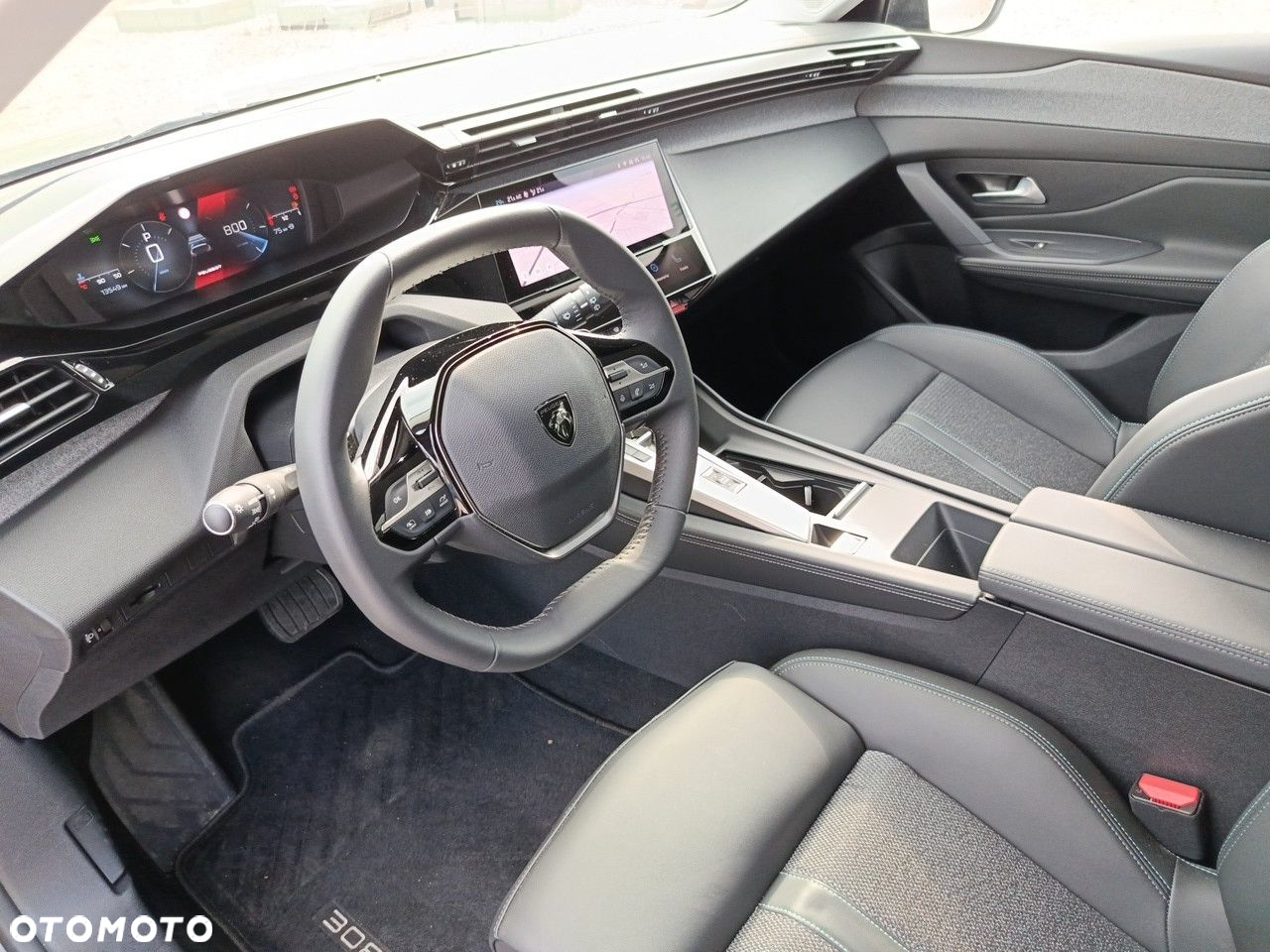 Peugeot 308 1.2 PureTech Allure S&S EAT8 - 20