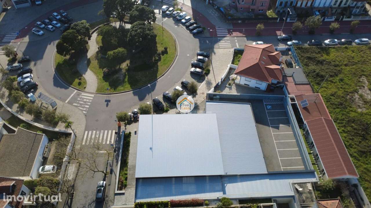 CENTRO COMERCIAL PARA VENDA -  NOVO - AGUDA - Grande imagem: 4/29