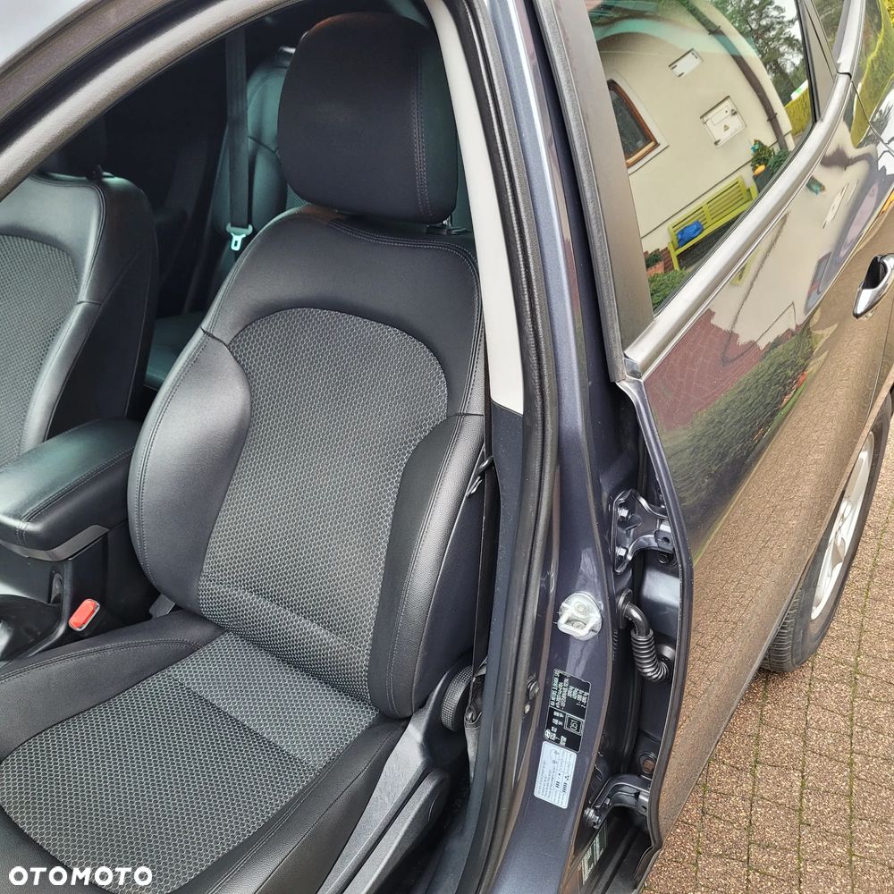Hyundai ix35 2.0 CRDi 4WD Premium - 18
