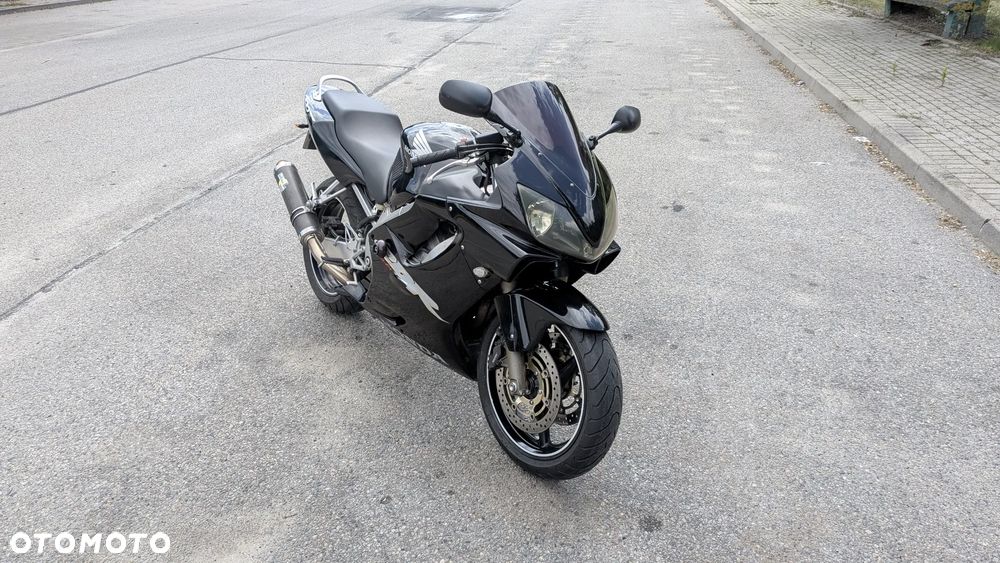 Honda CBR - 1
