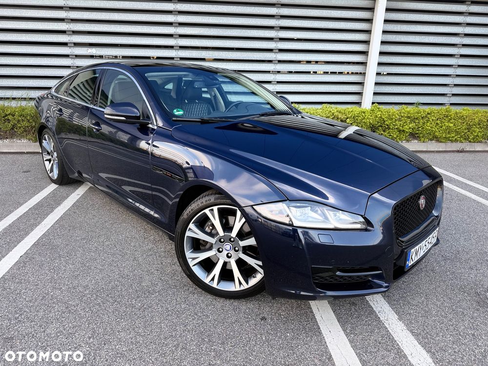Jaguar XJ - 29