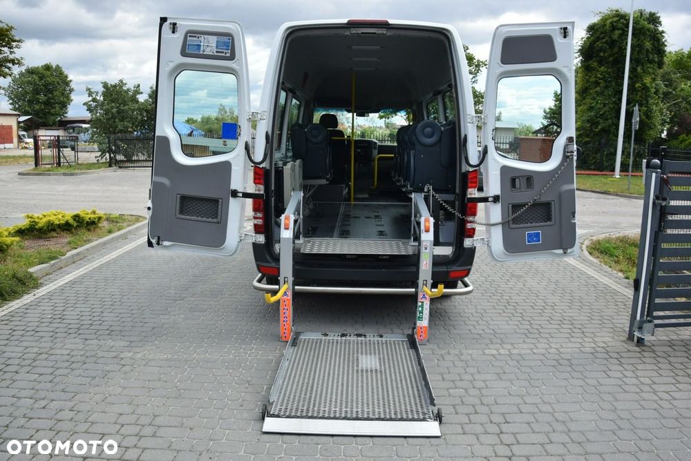 Mercedes-Benz Sprinter - 22