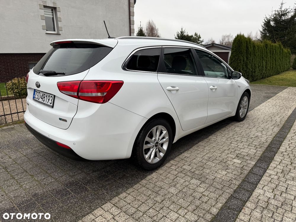 Kia Ceed 1.6 CRDi 136 ISG GT Line - 21