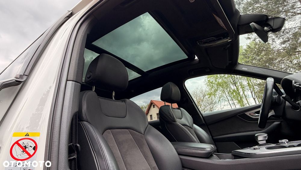 Audi Q7 - 12
