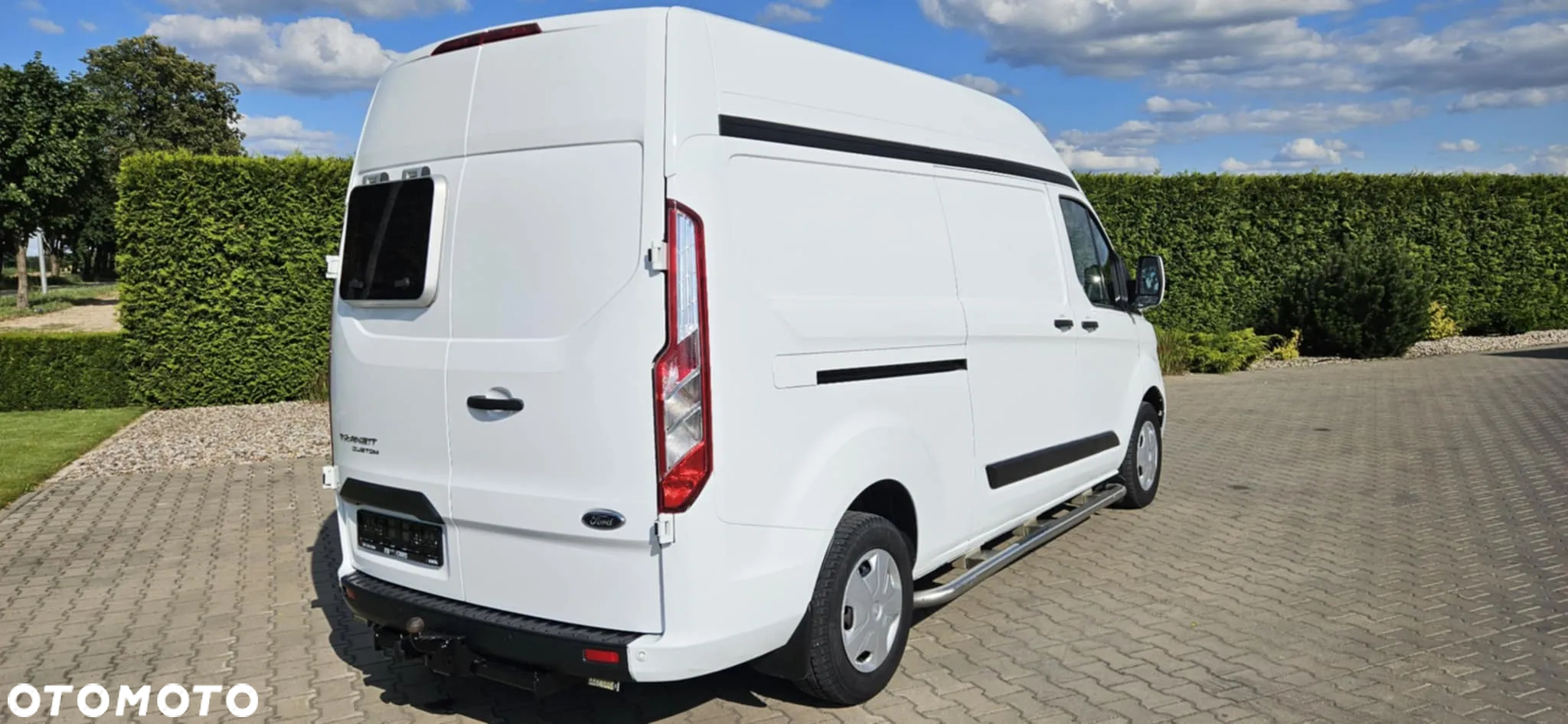 Ford Transit Custom - 11