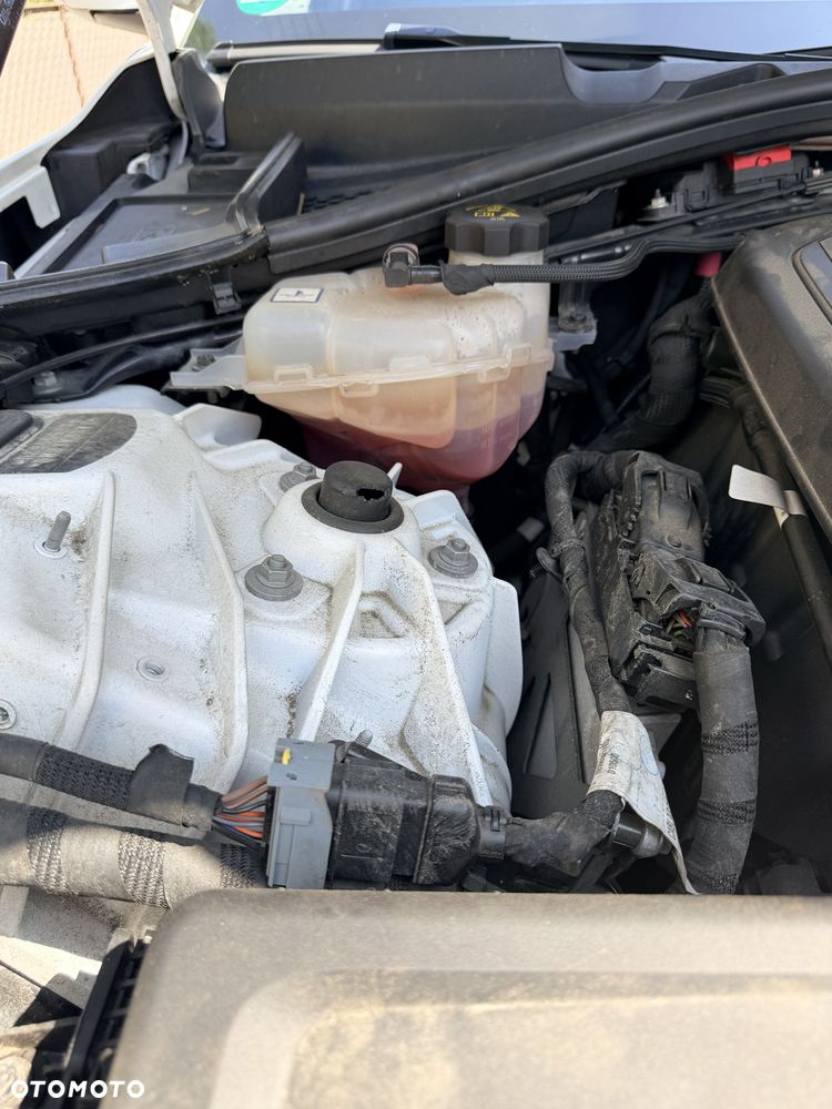Alfa Romeo Giulia 2.0 Turbo 16V AT8 - 25