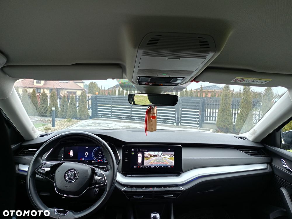 Skoda Octavia 2.0 TDI Tour - 20