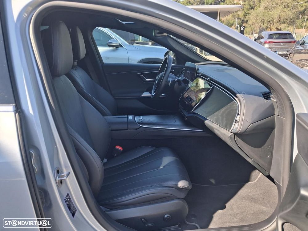 Mercedes-Benz E 220 d Avantgarde - 14
