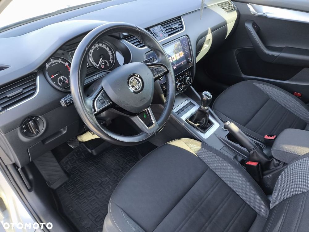 Skoda Octavia 1.0 TSI Ambition - 6