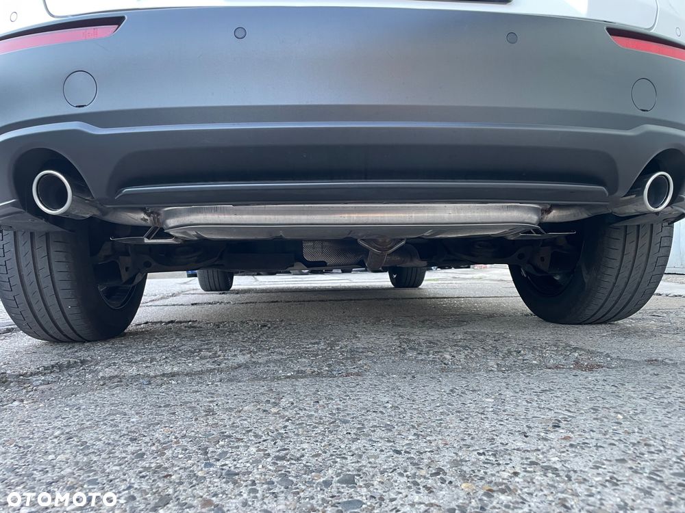 Mazda CX-30 e-SKYACTIV-G 2.0 M HYBRID 150 HOMURA - 31