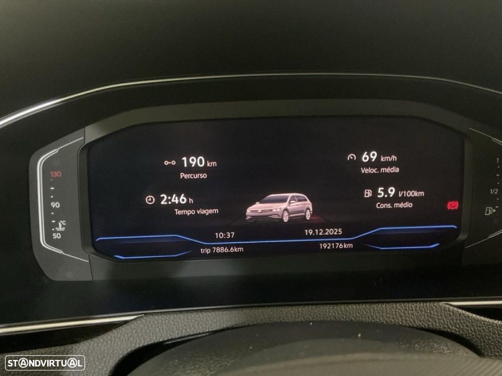 VW Passat Variant 2.0 TDi Business DSG - 5