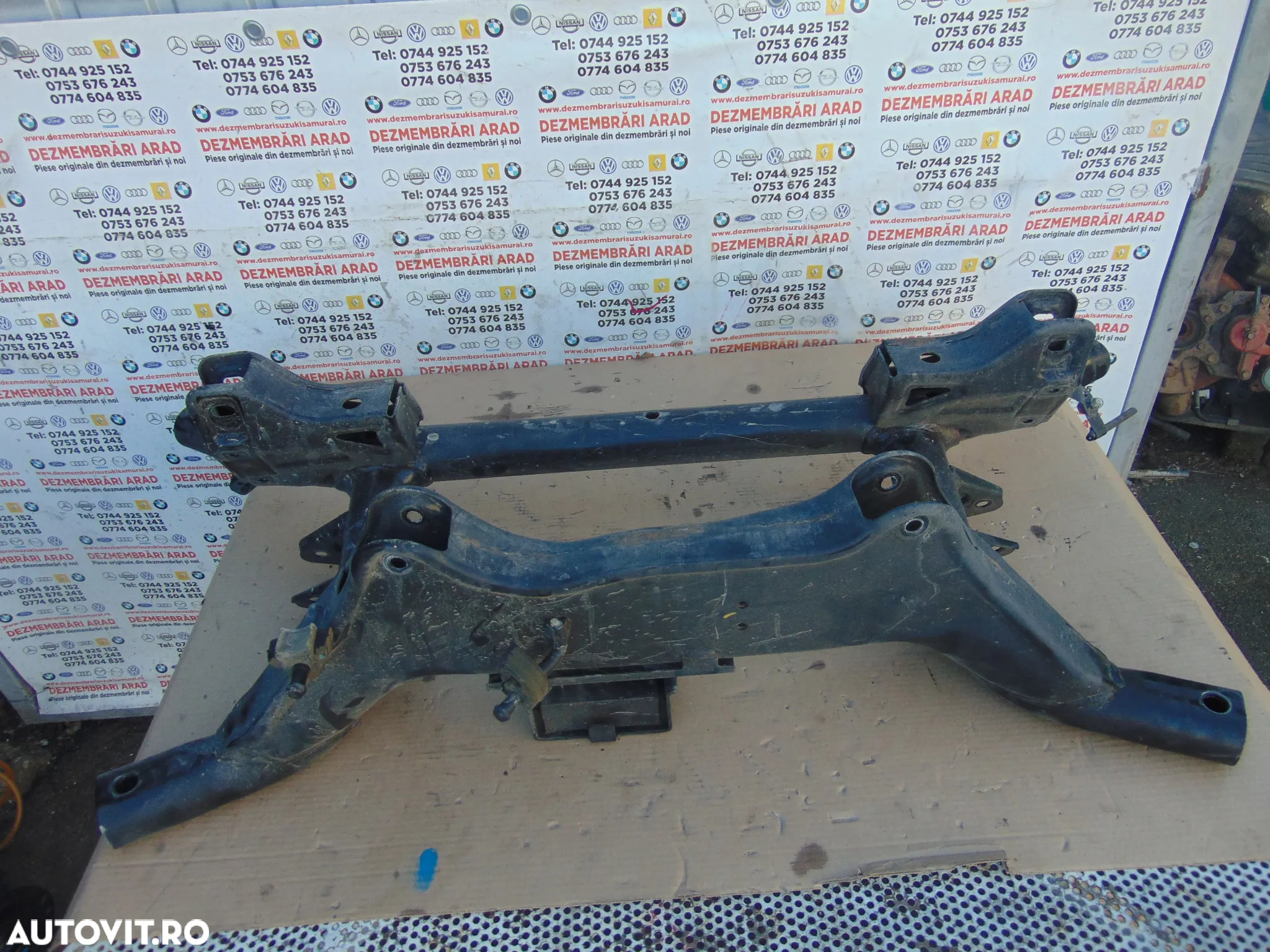 Jug spate Mitsubishi Outlander 2013-2023 jug punte spate outlander 3 - 5