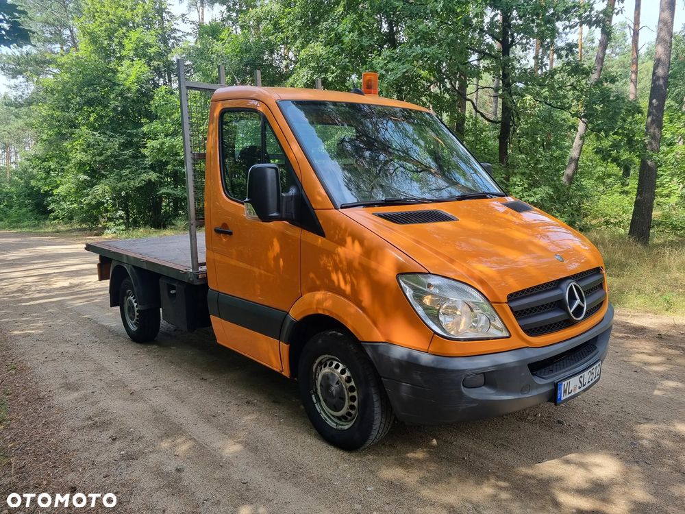 Mercedes-Benz Sprinter - 1