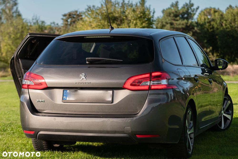 Peugeot 308 - 5